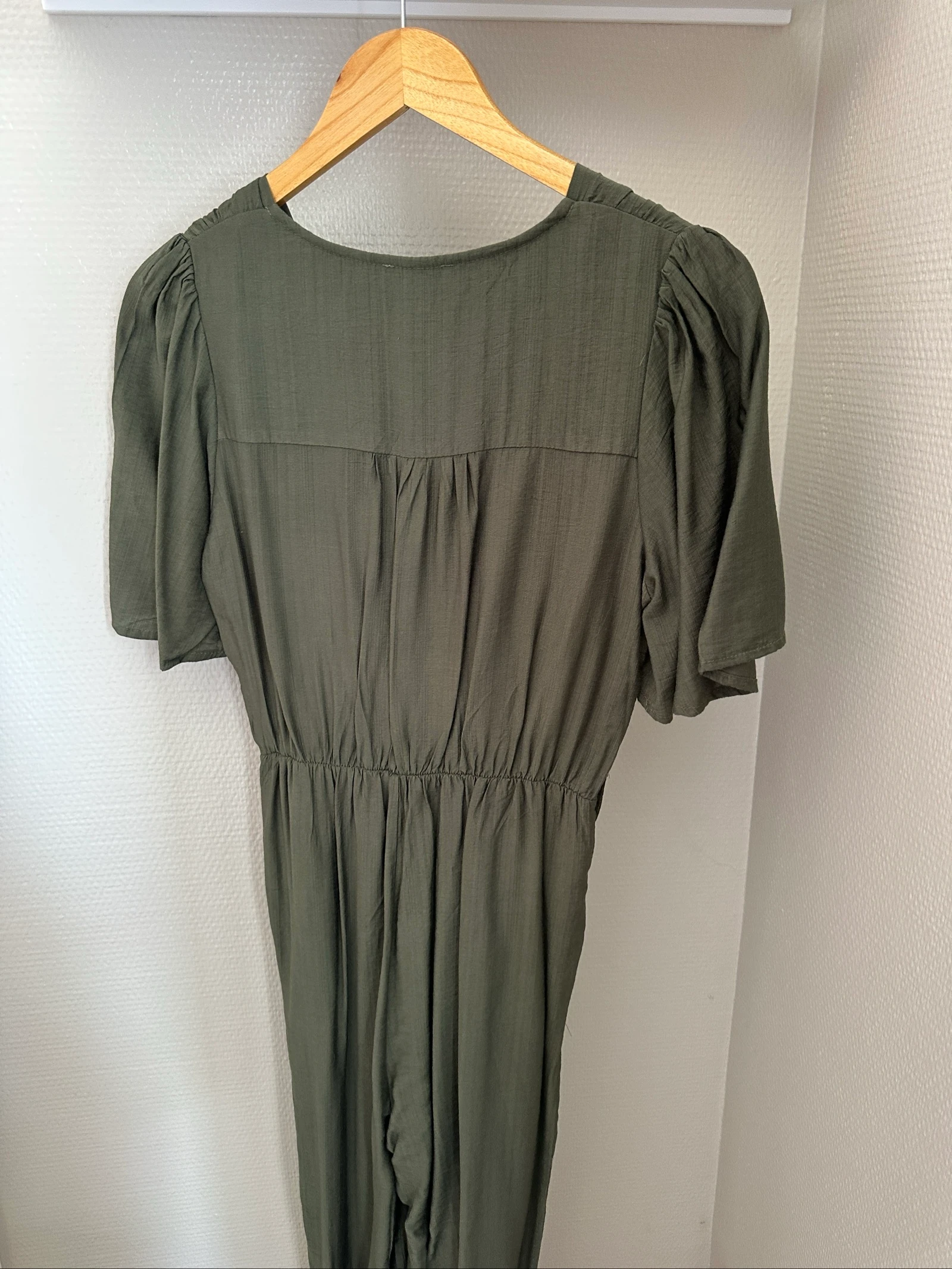Kaki Fluid Jumpsuit – YCOO Paris – Size XS – New Without Tag – photo 4